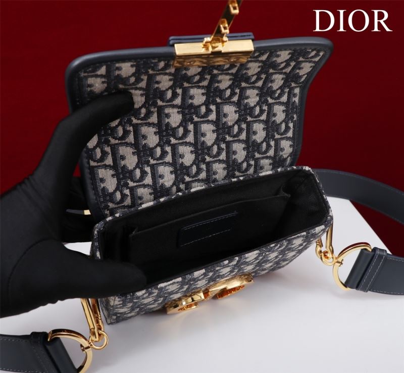 Christian Dior Montaigne Bags